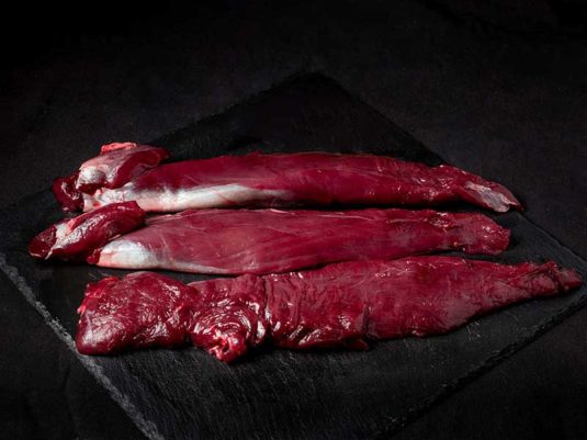 Solomillo de venado carne roja